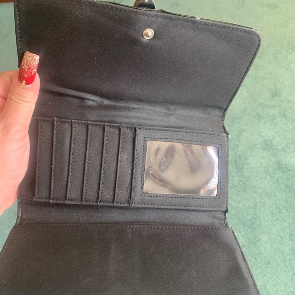 Purse .. Matching Wallet & Earrings - Picture 6 of 14